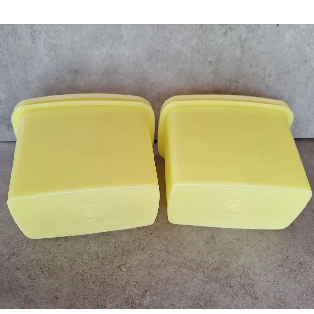 Tupperware vintage 70s Shelf saver small container set of 2 w lids butter yellow